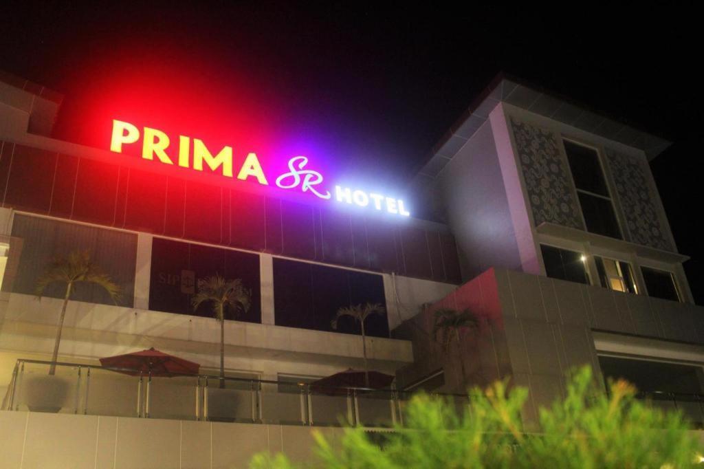 Prima Sr Hotel & Convention Yogyakarta Sleman  Dış mekan fotoğraf