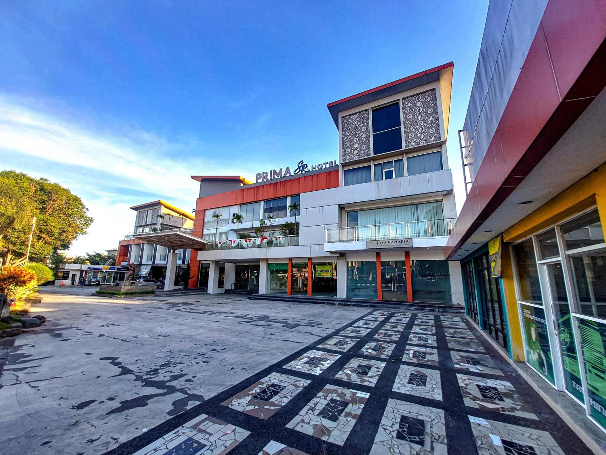 Prima Sr Hotel & Convention Yogyakarta Sleman  Dış mekan fotoğraf
