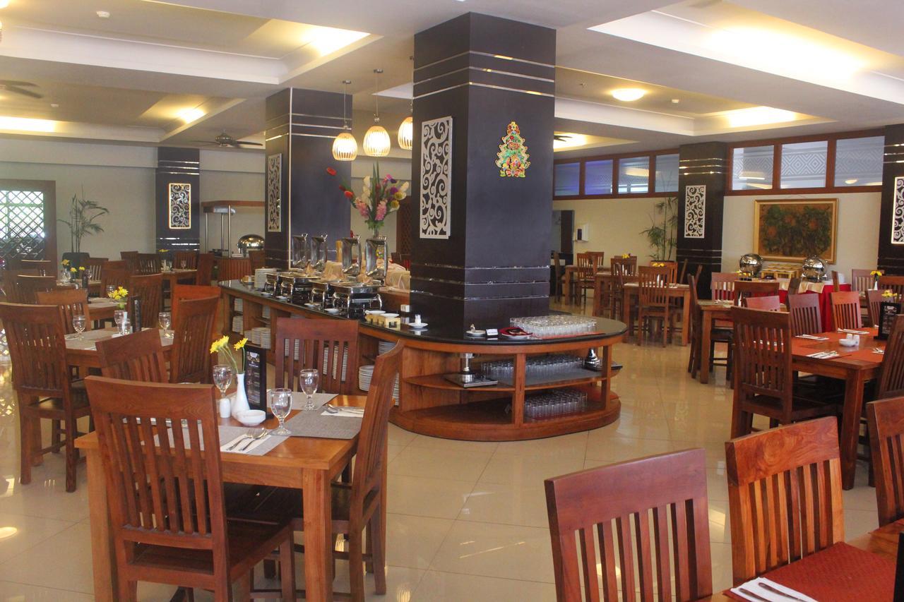Prima Sr Hotel & Convention Yogyakarta Sleman  Dış mekan fotoğraf