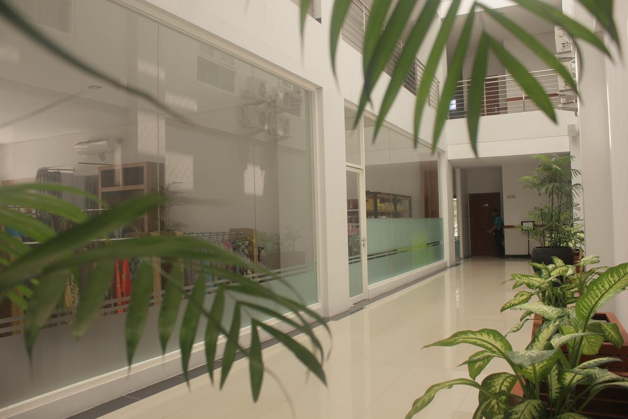Prima Sr Hotel & Convention Yogyakarta Sleman  Dış mekan fotoğraf