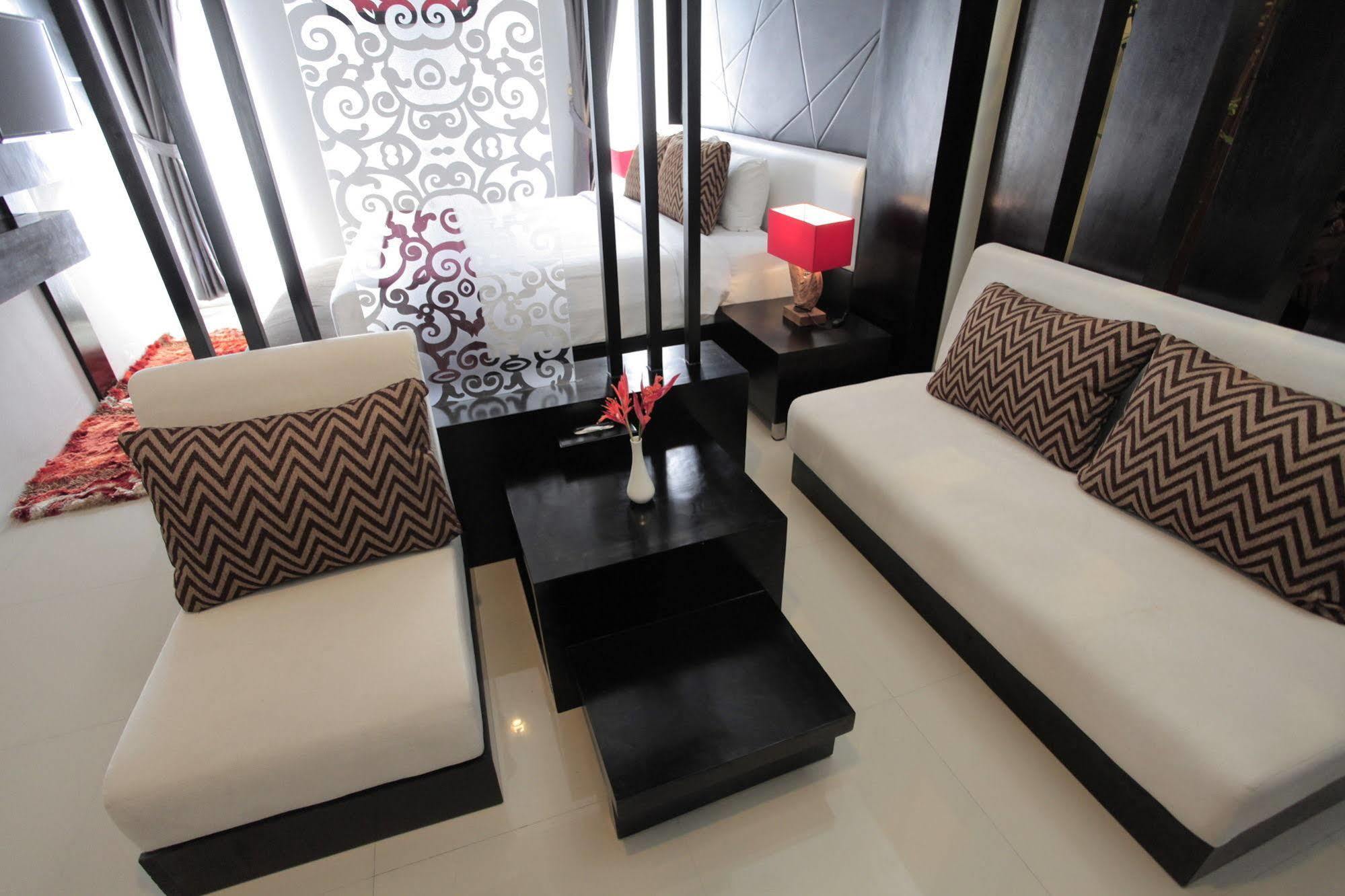 Prima Sr Hotel & Convention Yogyakarta Sleman  Dış mekan fotoğraf
